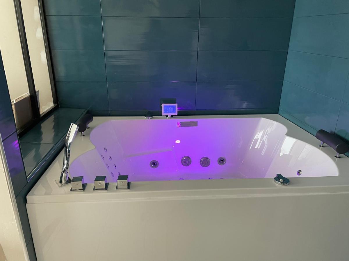 Appartement Luxe Balneotherapie Au Village Naturiste Du Cap D'Agde Exterior foto